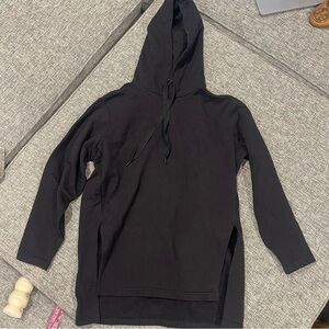 Athleta Yogi High Low Sweatshirt size small